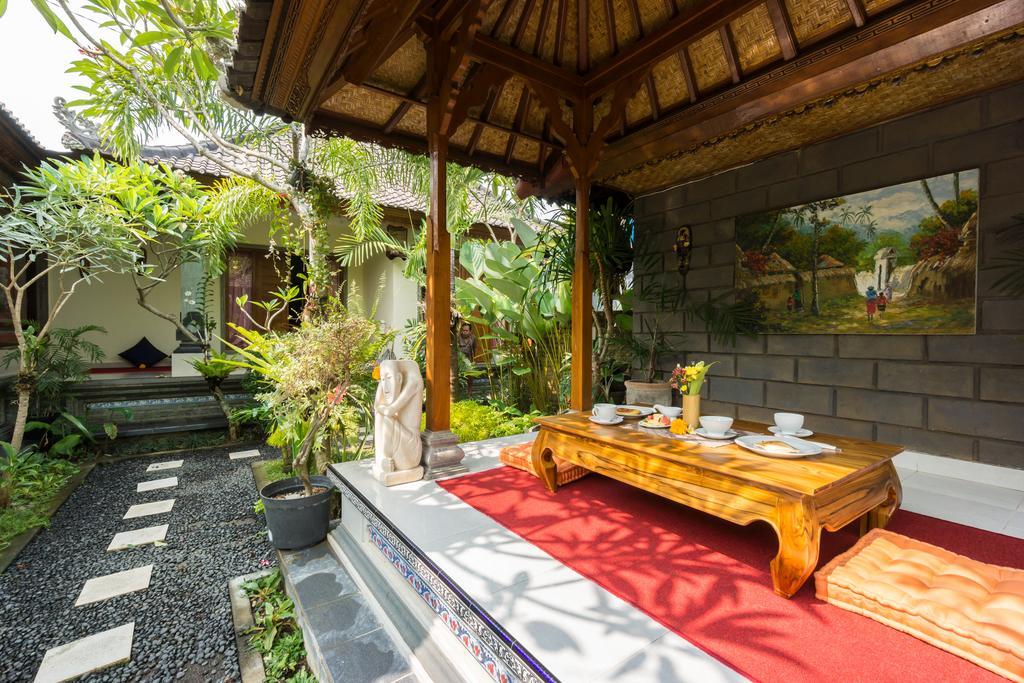 Asik Bali House Guest house 2*
