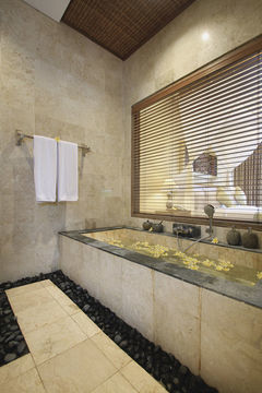 Resor The Alena A Pramana Experience 5*