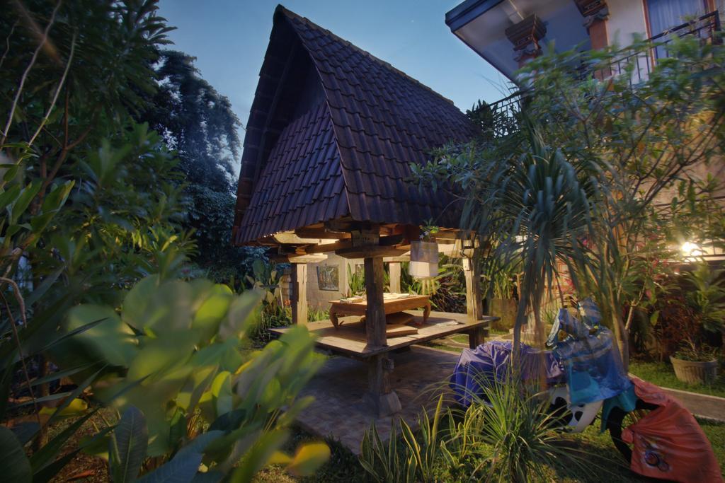 Loris Homestay