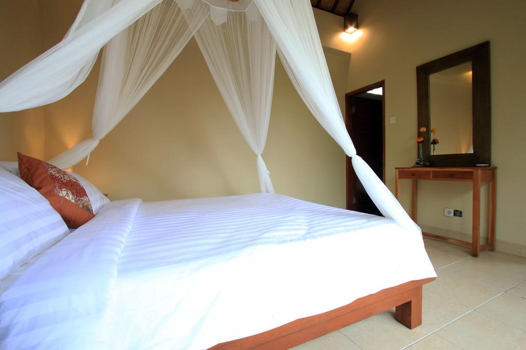 Tanggal Merah * Ubud (Bali)