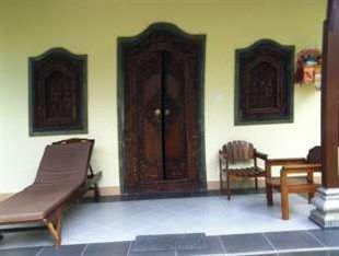 Kubu Darma House 3*
