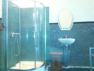 Kubu Darma House Rumah tetamu 3*