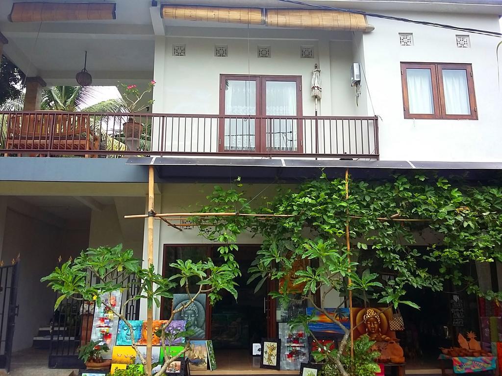 Yudi House *