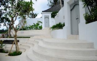Cloud Nine Estate Villa *
