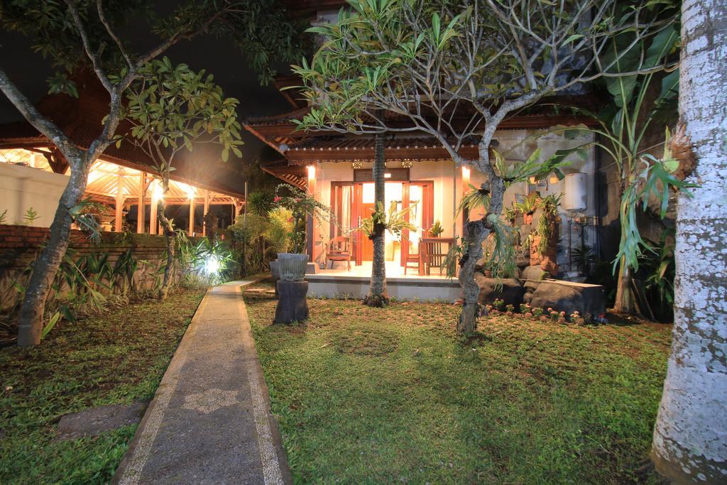 Pondok Loris 2*