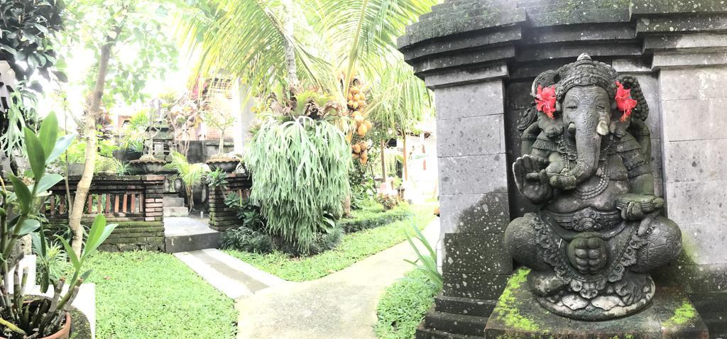 Guest house Dimuwa 2*