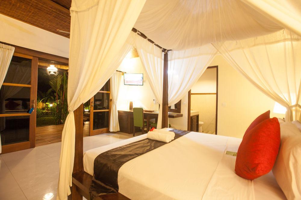 Villa Unique 3*