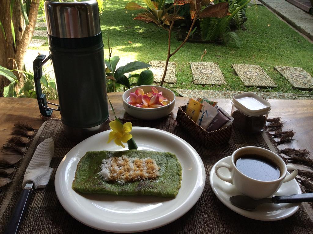 Puri Bayu Guest house *