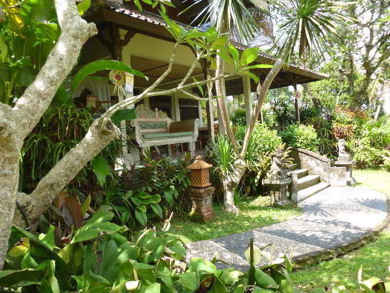 Sayan Terrace 4*