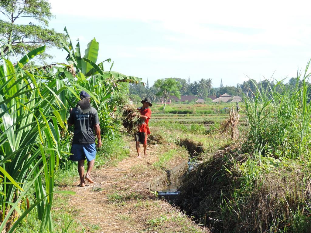 Budhi Ayu Taman liburan