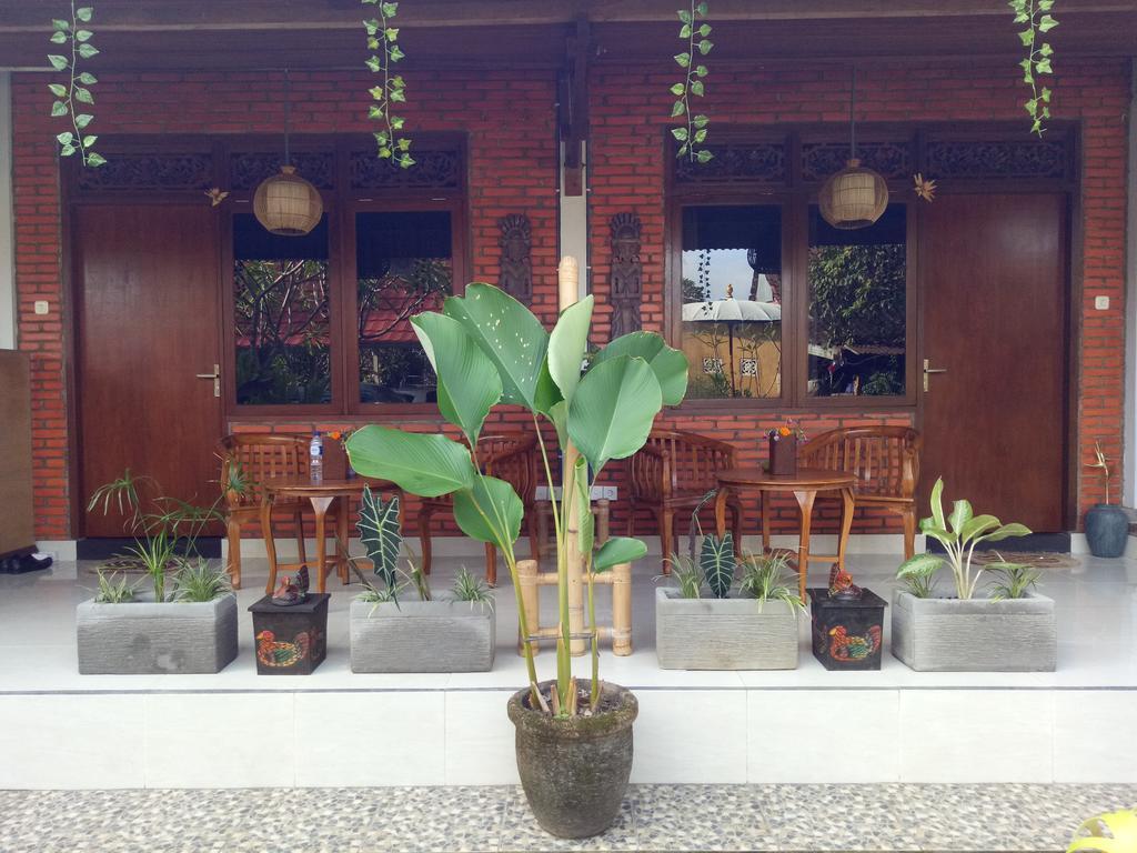 Geriya House *