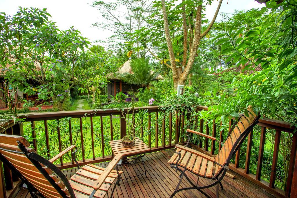 Viola * Ubud (Bali)