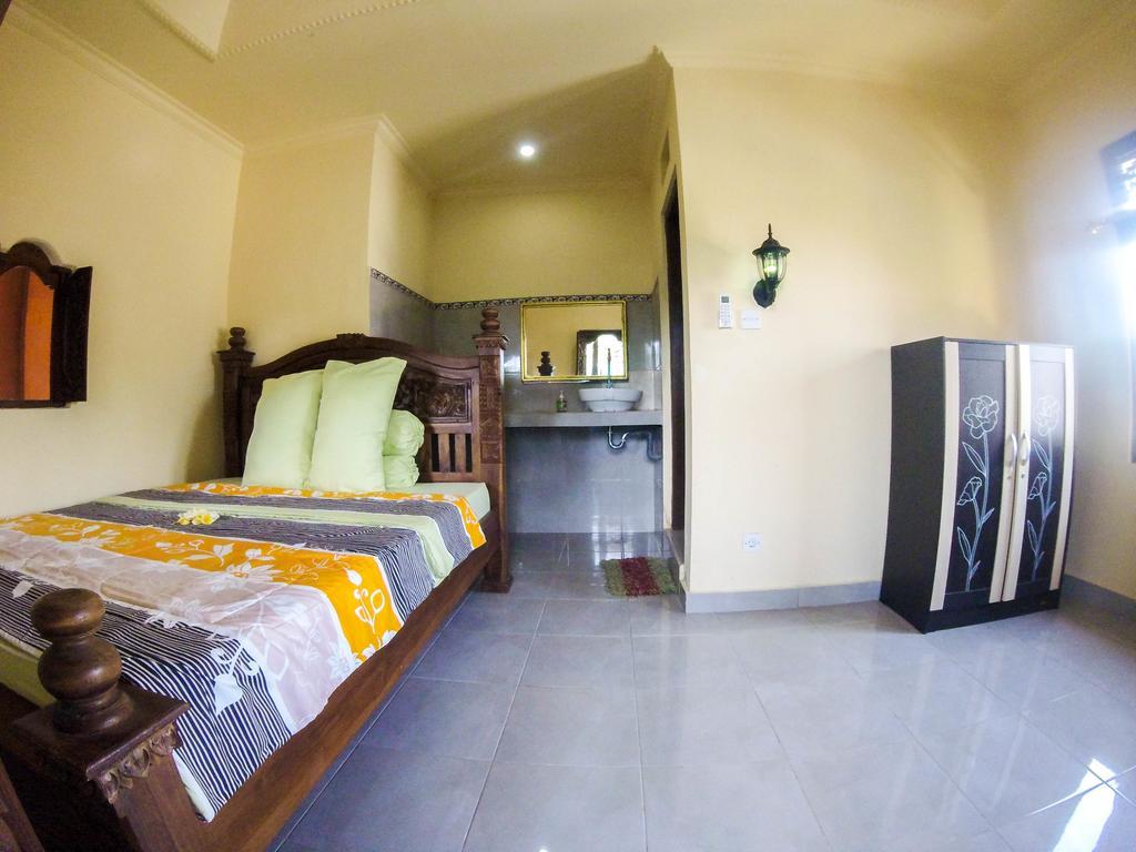 Shiva House Guest house