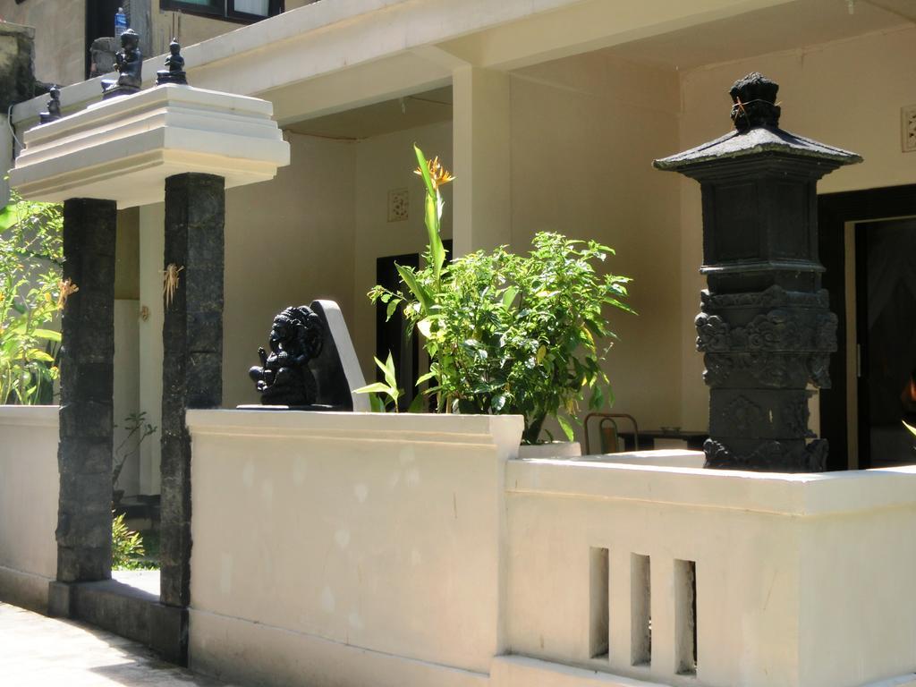 Guest house Latugu