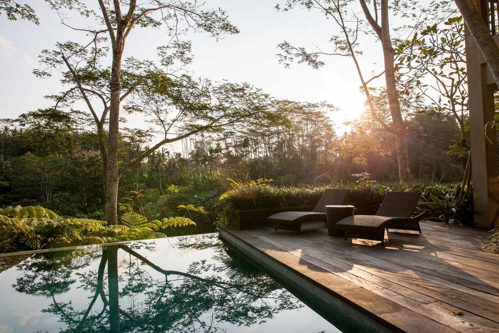 Villa Naga Putih
