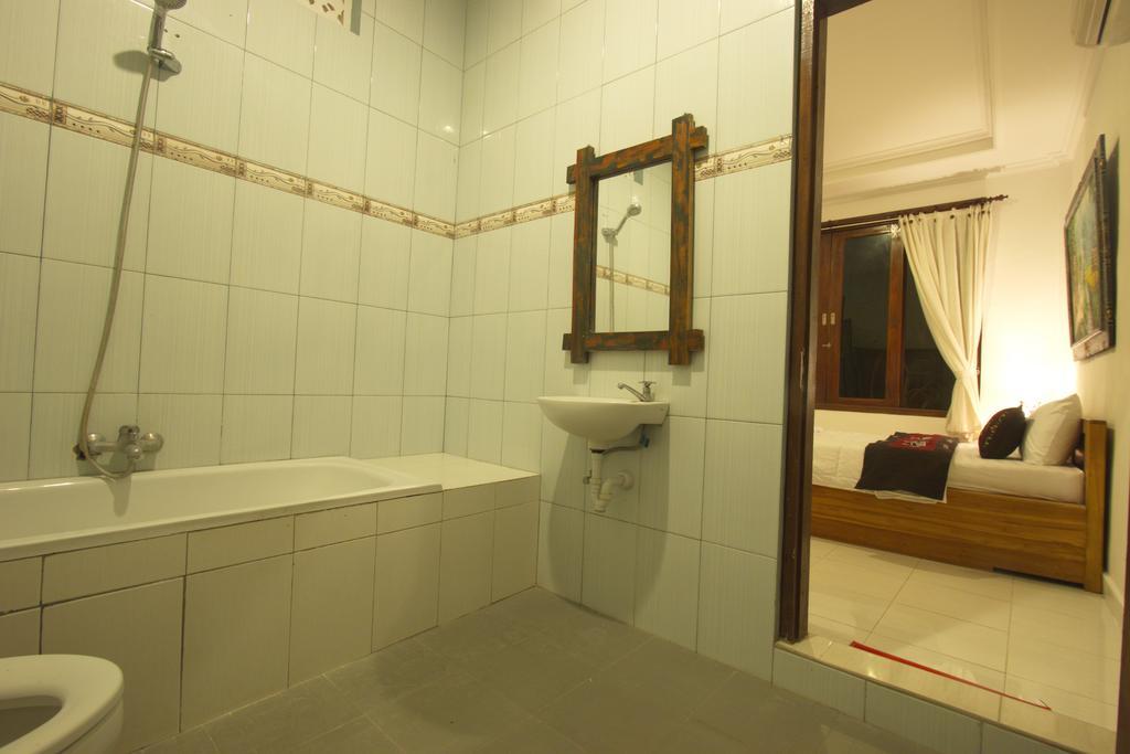 Guest house Uma Loris 3*