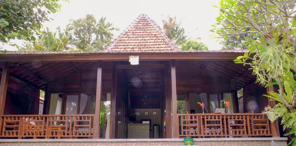 Prama House Villa *