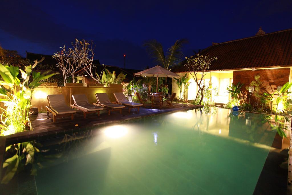 Bali Sunshine And Art Gallery