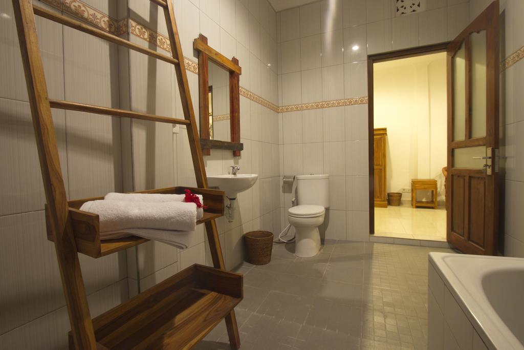 Guest house Uma Loris 3*
