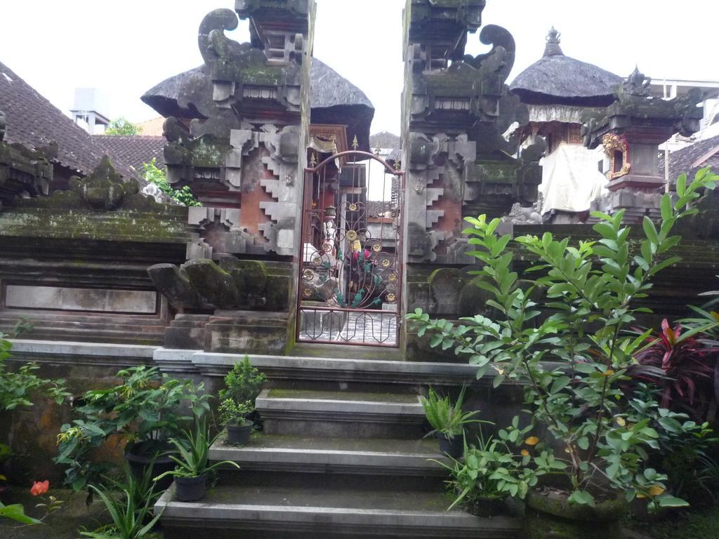 Homestay Pratama House *