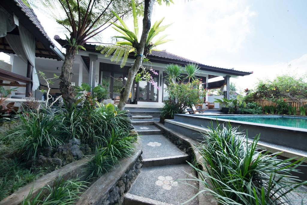 Anastasia Villa
