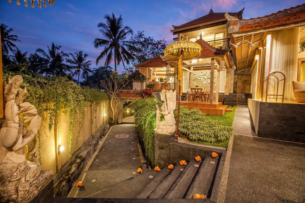 Tri Dewi By Pramana Holiday park 3*