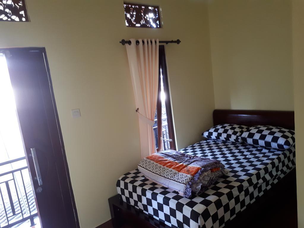 Guest house Indy House