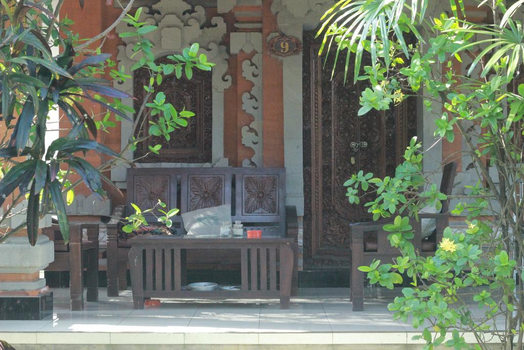 Sunarta House Gasthof
