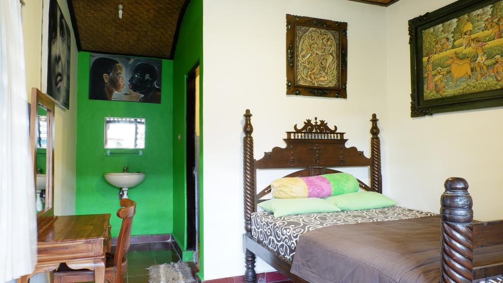 Hai Homestay 2*