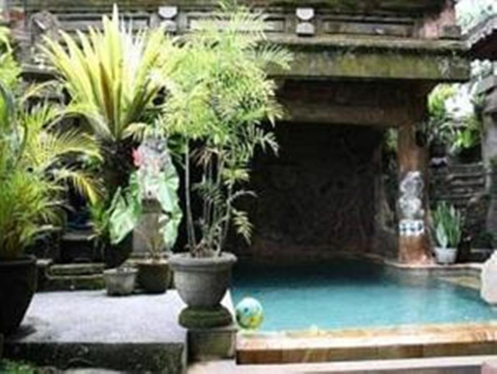 Guest house Gusti's Garden 2 3*