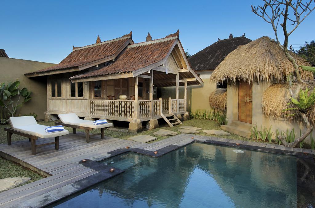 Rumah Tyang Villa *