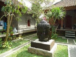 Kutuh Tirta Arum * Ubud