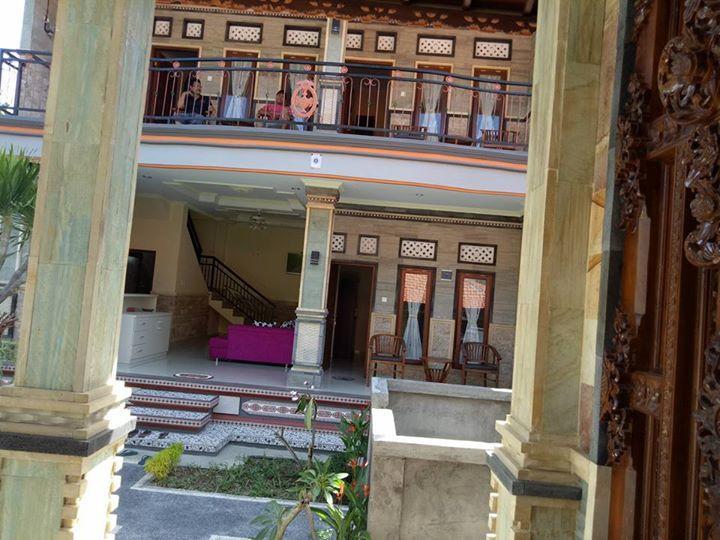 Win House 2* Ubud (Bali)
