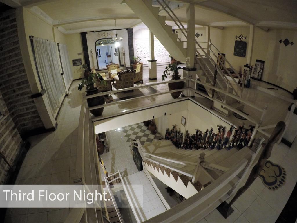 Gasthuis Ayani Good House