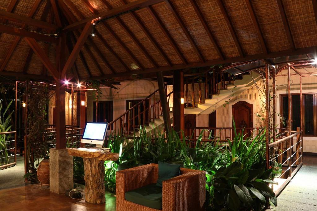 Junjungan Hotel&spa Wisma tamu 3*