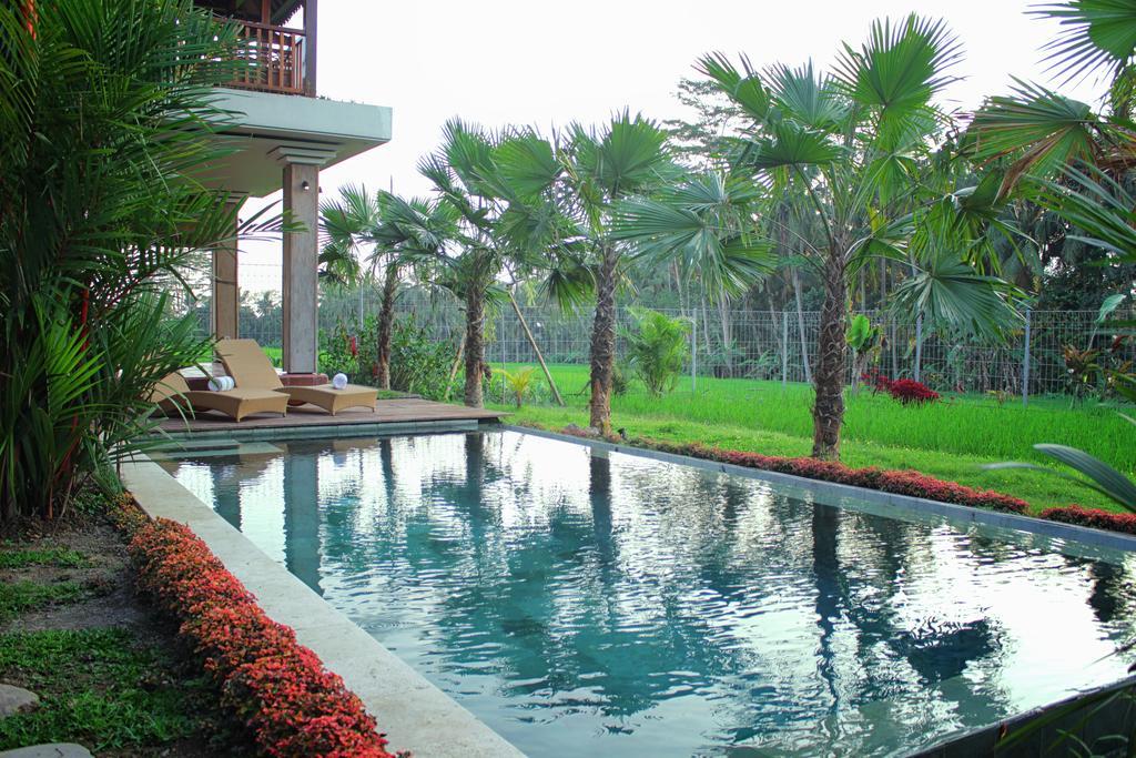 Villa Warisan *