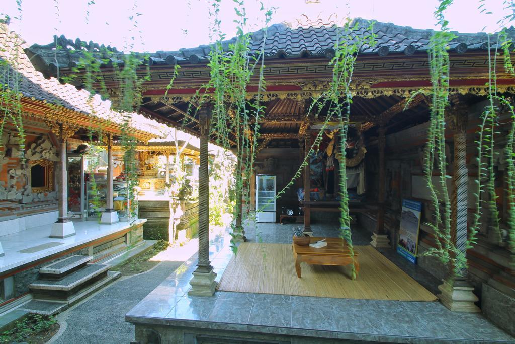 Homestay Kubu Taman *