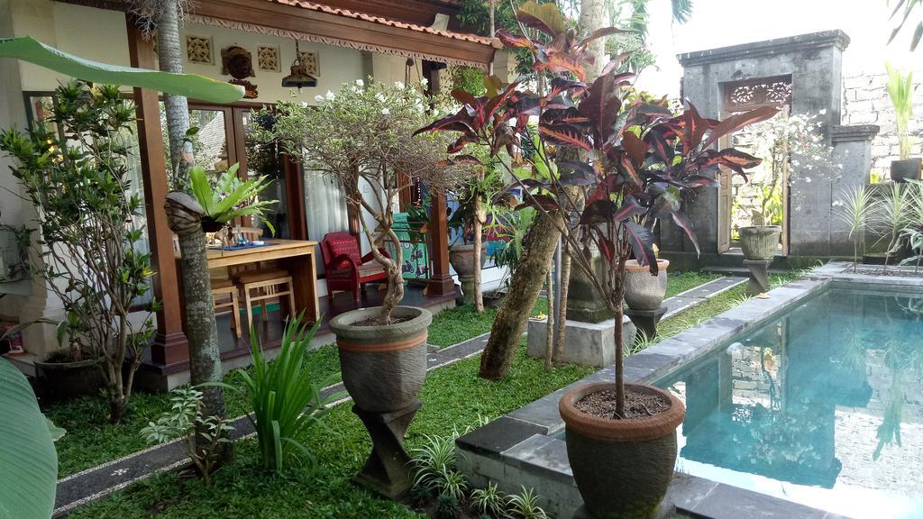 Uma Loris Guest house 3*