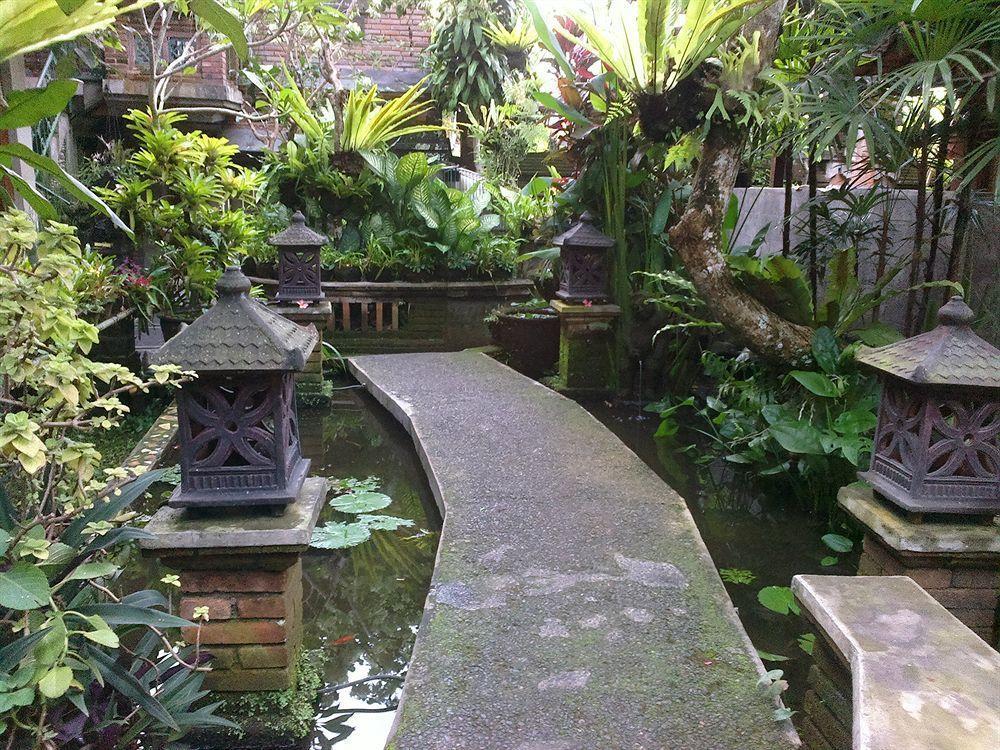 Ketut's Place 3*