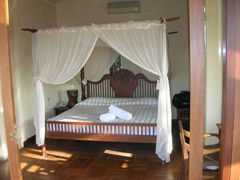 Sayan Terrace 4*