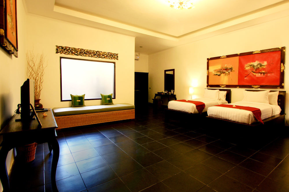 Raya Boutique 3*