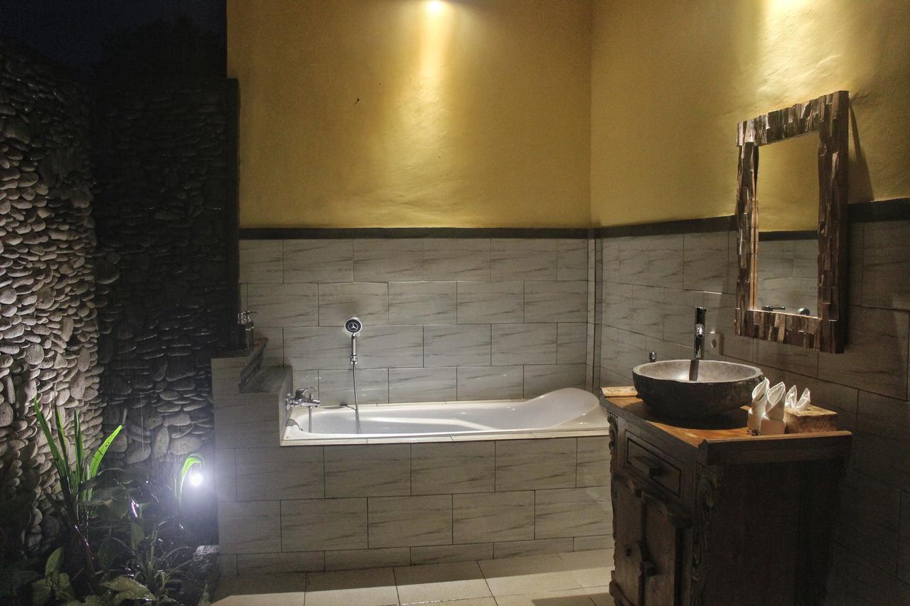 Kencana House