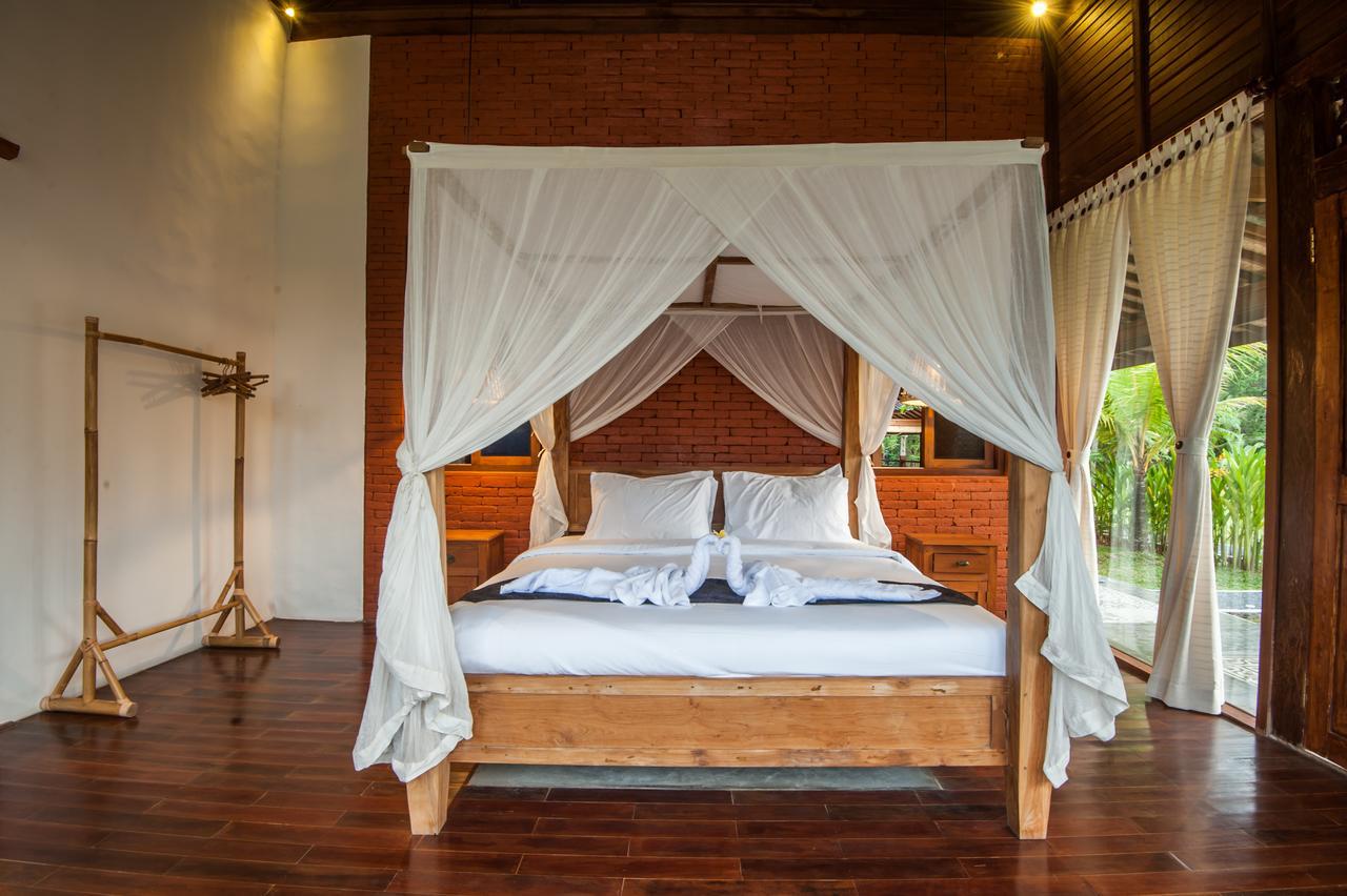 Villa Tirta Padi *