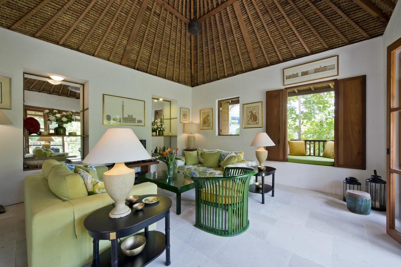 Villa Mambo *