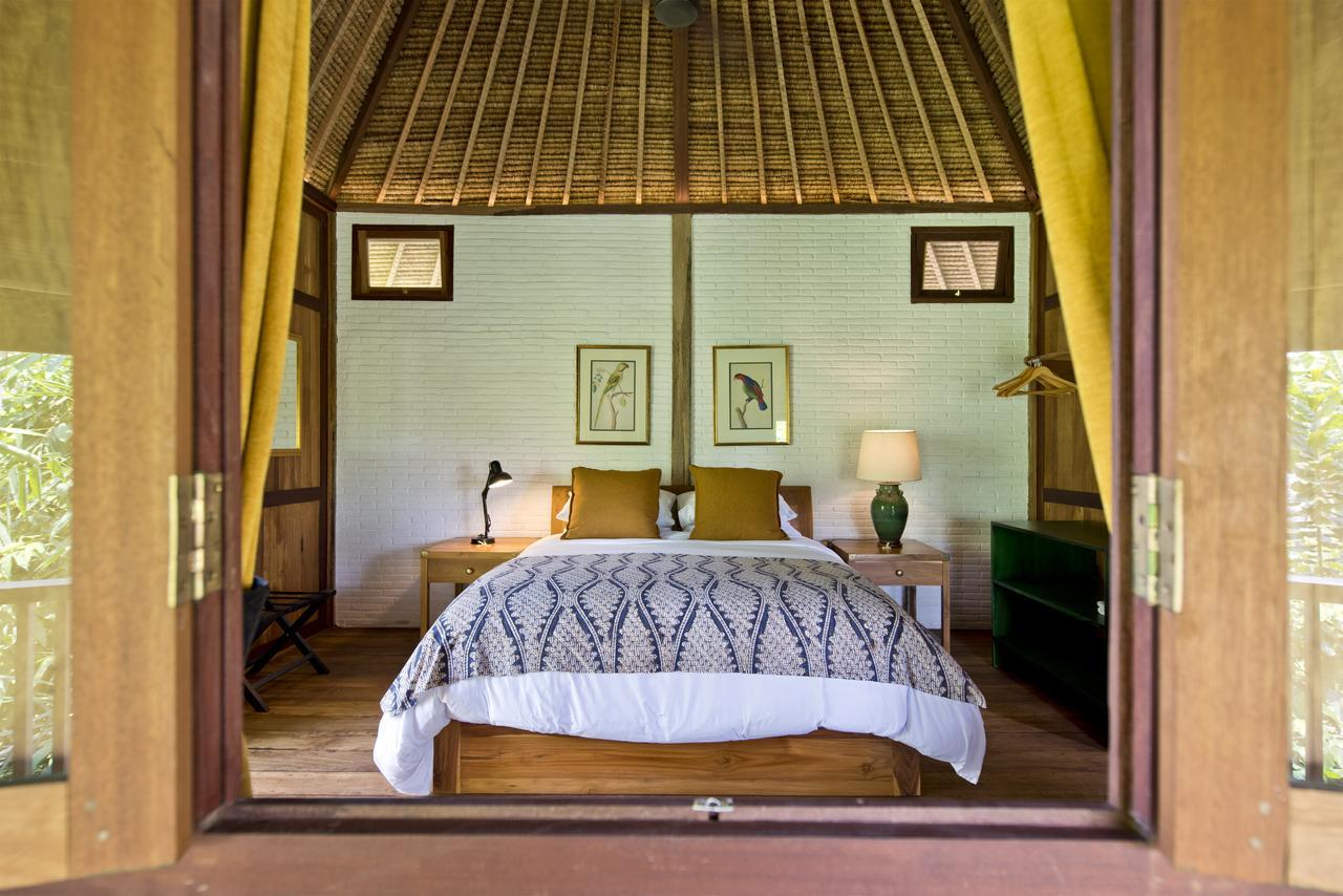 Mambo Villa