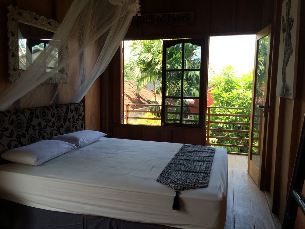 Angel House Ubud Eco Villa 3*