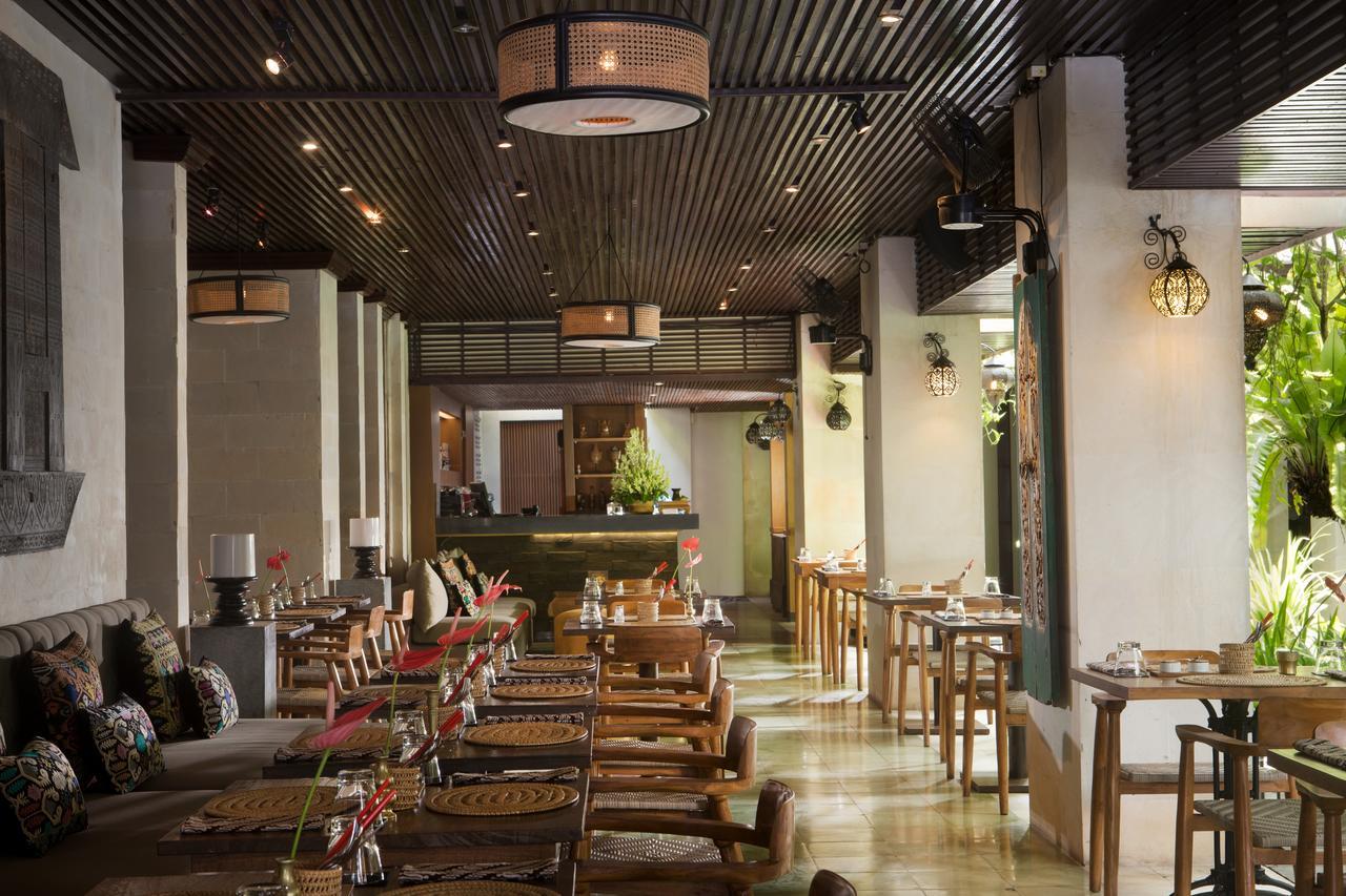 Village Hotel 4*