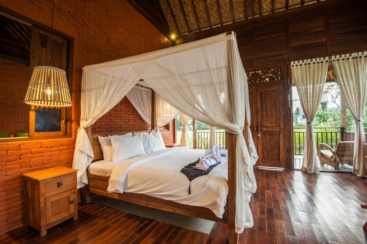 Villa Tirta Padi *