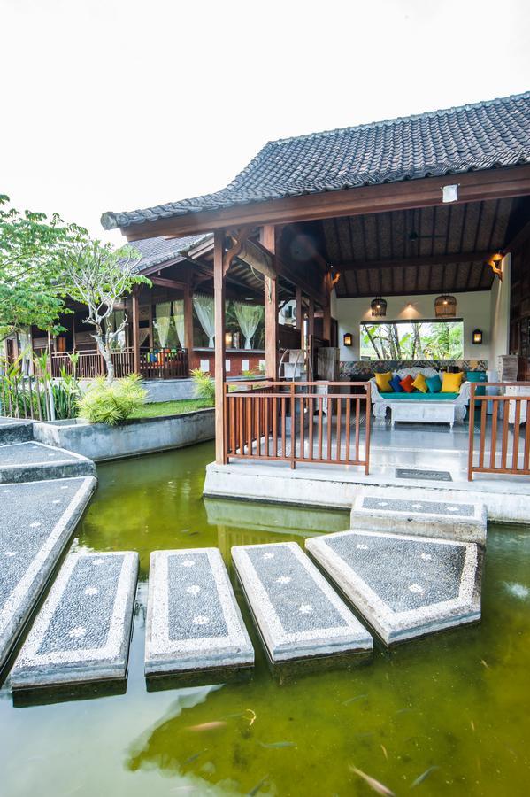 Villa Tirta Padi *