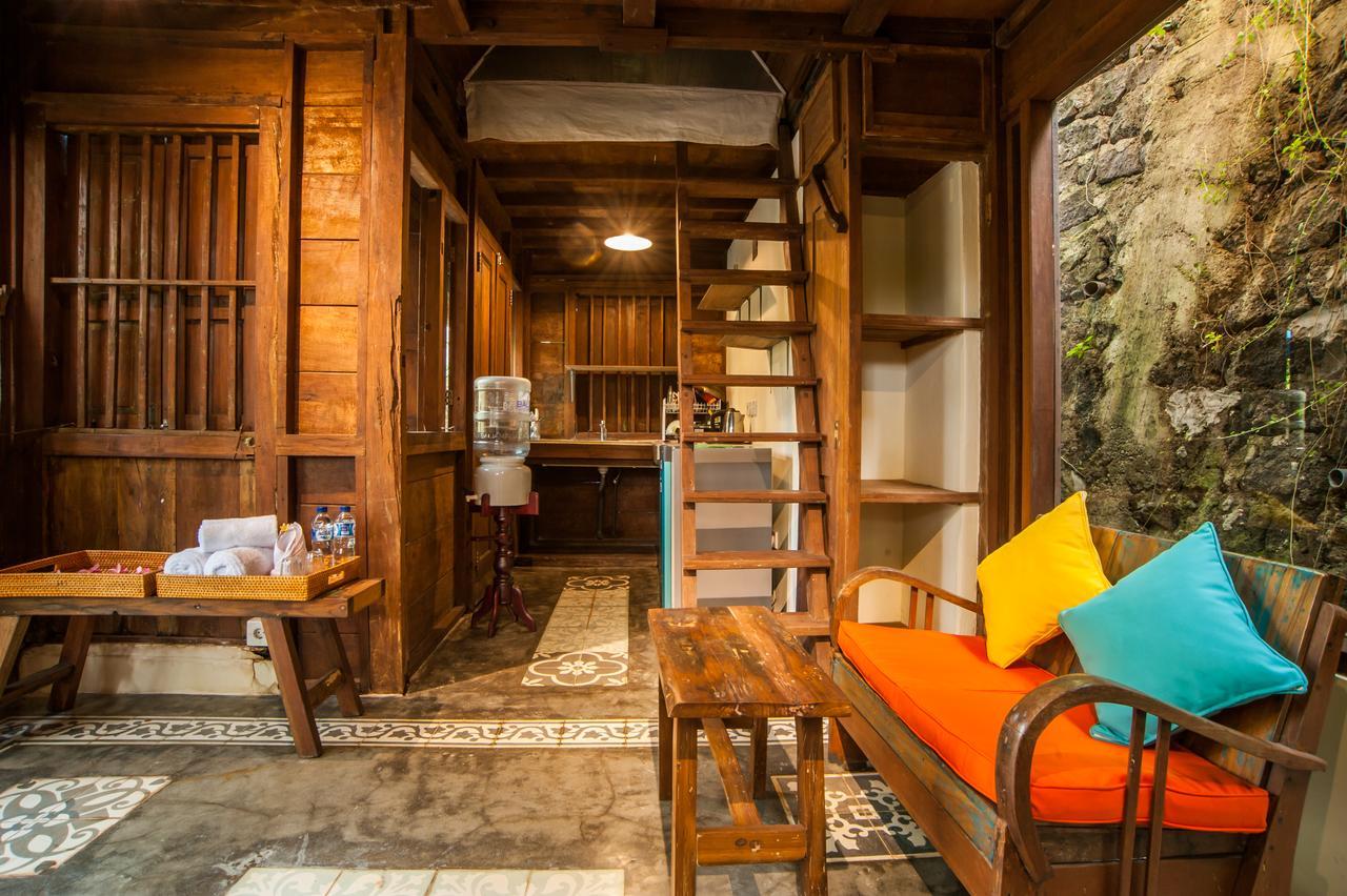 Tirta Padi Villa